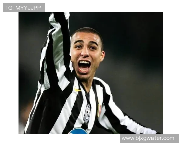 中国足球队球星考高中：从绿茵场到考场的跨界挑战与成长之路